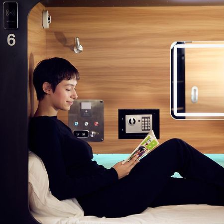 Capsule Hotel มอนทรีอัล ภายนอก รูปภาพ