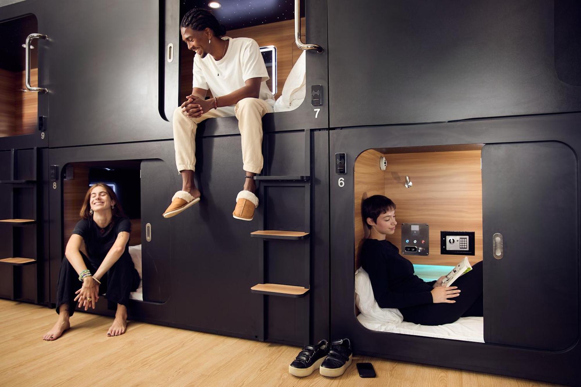 Capsule Hotel มอนทรีอัล ภายนอก รูปภาพ